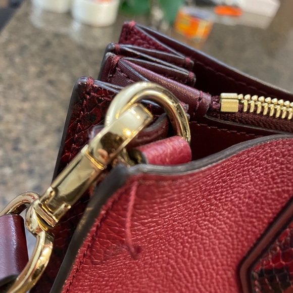 Purse - Picture 3 of 7